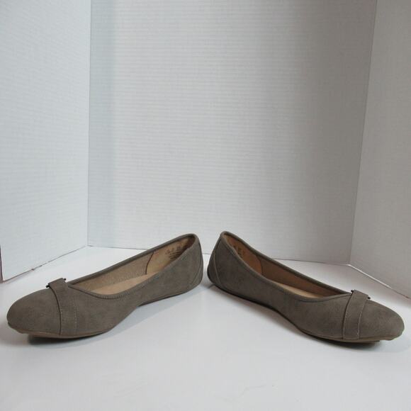 Naturalizer Flats Womens Size 8.5 M Tan Suede Seesee-N Loafers Shoes Casual NEW - Picture 8 of 12